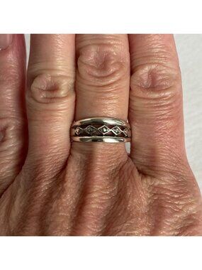 Sterling Silver 925 Pierced Geometric Band Ring Sz 7.5